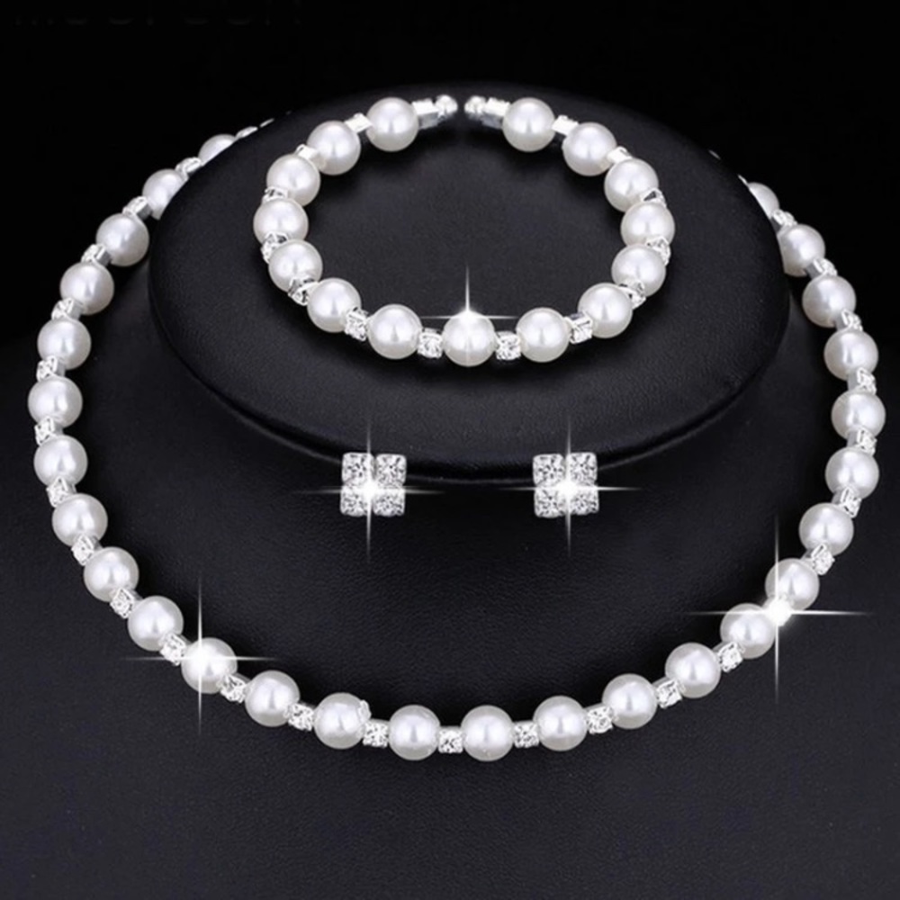 ๐ Crystal Pearl Wedding Party Set - Picture 1 of 5
